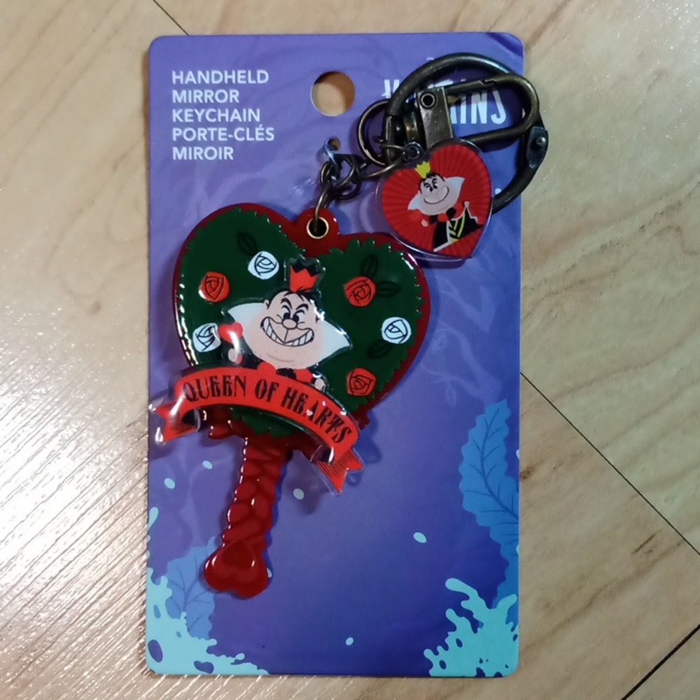 *2/$10* Disney Villains Miniso Handheld Mirror Keychain Queen of Hearts